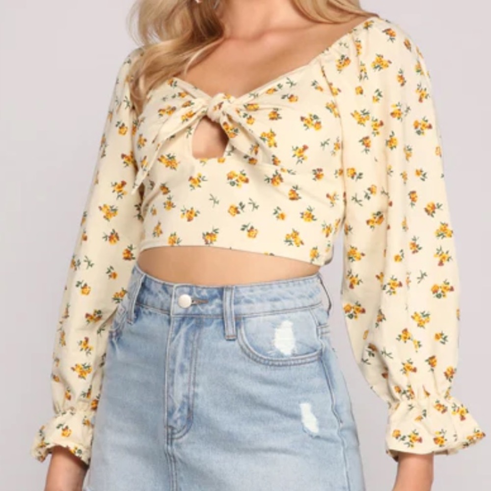 Fashion Nova Small Floral Crop Top
